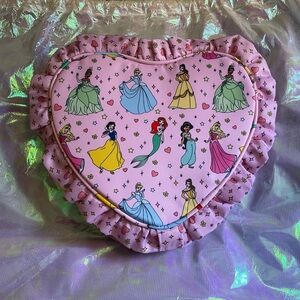 Stoney clover Heart-Shaped Princess pouch